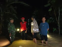 Banjir Bandang dan Longsor di Lampung Barat, Polisi Evakuasi Warga Hingga Tengah Malam