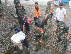 Sambut HUT TNI ke-80, Kodim 0424/Tanggamus Gelar Bakti Teritorial Prima Pembersihan Bibir Pantai