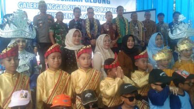 Peresmian Gedung Galeri Sanggar Tapis dan Gapura Sulam Tapis