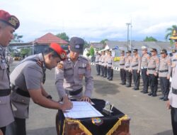 Kapolres Metro Pimpin Upacara Sertijab Kasat Reskrim, Kasat Narkoba dan Kasi Humas Polres Metro