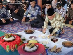 Pamit ke Leluhur Sebelum SRGF, Tokoh Adat Ritual Tangguh Adat di Danau Ranau