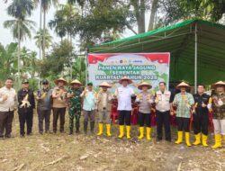 Dukung Ketahanan Pangan, Kapolres Dan Bupati OKUS Ikuti Panen Raya Jagung Serentak