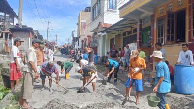 Tak Ada Anggaran, Lurah Pasar Muaradua Ajak Warga Kampung Tanding Swadaya Perbaiki Jalan