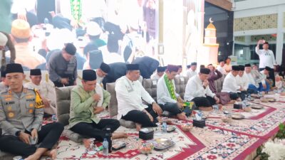 Ribuan Warga OKU Selatan Hadiri Tausiyah UAS di Masjid Agung Al-Muhtadin