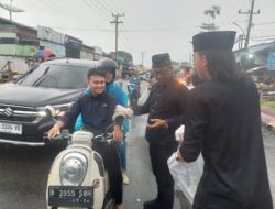 Sat Reskrim Berbagi Takjil dan Gelar Buka Bersama di Tengah Gerimis