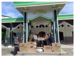 Berikan Kenyamanan Tempat Ibadah, Kapolres OKUS Bantu 4 Unit AC ke Masjid Al-Huda Simpang Haji