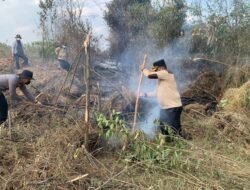 Kapolres Mesuji Pimpin Langsung Pemadaman Kebakaran 30 Hektare Lahan Tebu PT Silva Inhutani