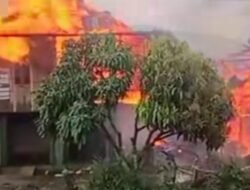 Empat Rumah Hangus Terbakar di Desa Tanjung Tebat, Kerugian Capai Ratusan Juta
