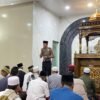 SUBUH KELILING DI BARADATU, KAPOLRES WAY KANAN AJAK WARGA JAGA KAMTIBMAS