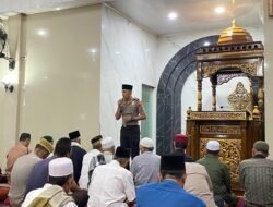 SUBUH KELILING DI BARADATU, KAPOLRES WAY KANAN AJAK WARGA JAGA KAMTIBMAS